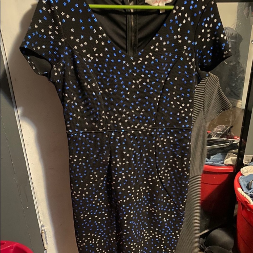 Thigh dress under knee size XL